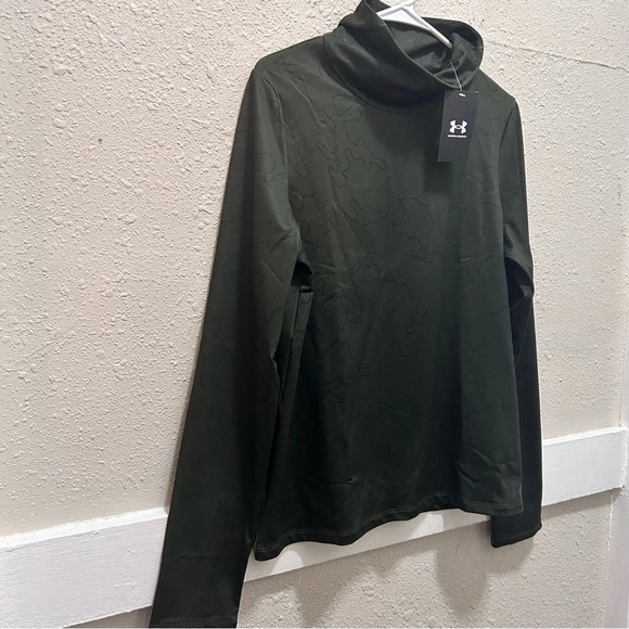 Under Armour Cold Weather Funnel Neck Top in Baroque Green NWT M - Picture 4 of 9